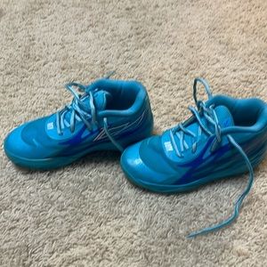 Blue melo kids shoe size 2